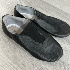 Theatricals jazz shoes